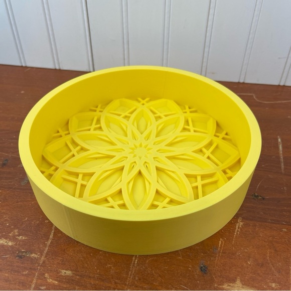 Floral Design Catch All Tray, The Kovi Catch-All Tray with Bottom - Picture 5 of 7